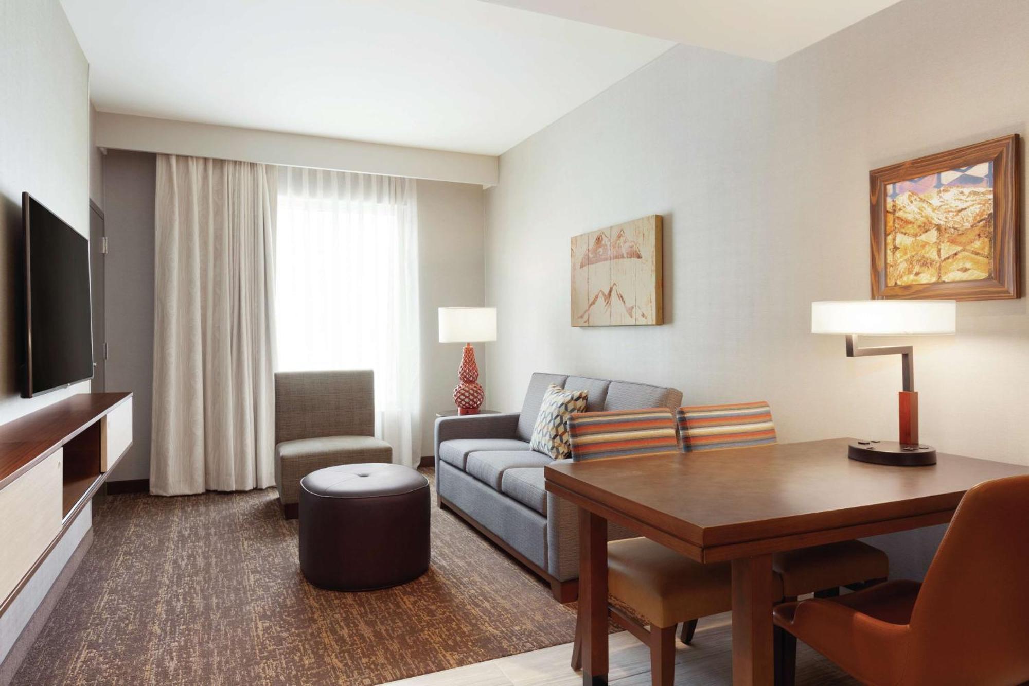 เอ็มบาสซี สวีท บาย ฮิลตัน จอร์แดน ซอลต์เลค ซีตี Hotel เซาธ์จอร์แดน ภายนอก รูปภาพ