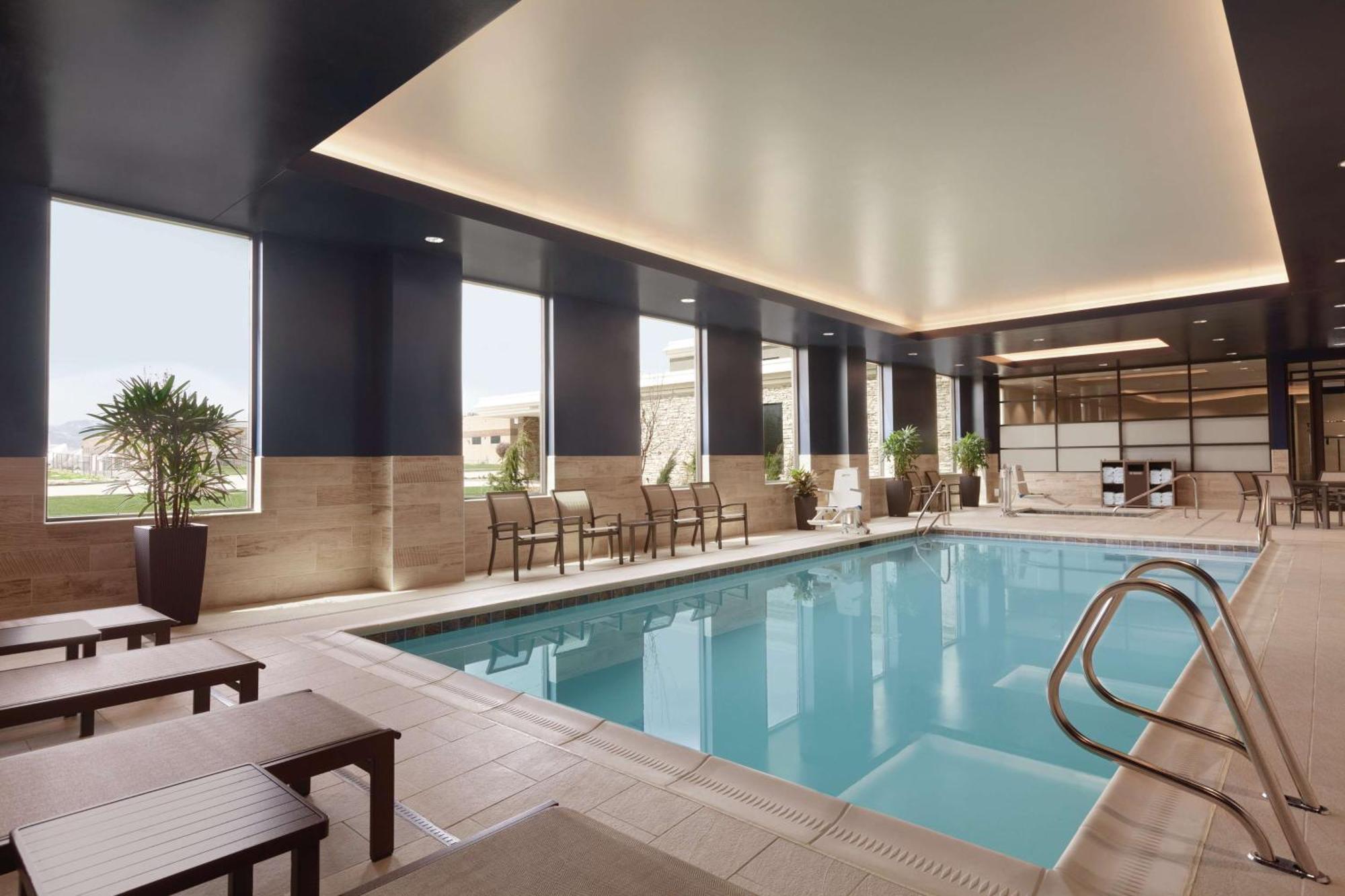 เอ็มบาสซี สวีท บาย ฮิลตัน จอร์แดน ซอลต์เลค ซีตี Hotel เซาธ์จอร์แดน ภายนอก รูปภาพ